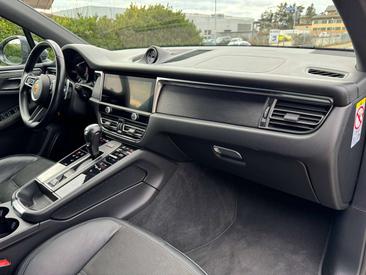 Porsche Macan Electrique GTS — photo 8