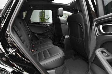 Porsche Macan Electrique S — photo 35