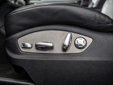 Porsche Macan Electrique T — photo 16