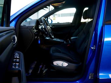 Porsche Macan Electrique Base — photo 11