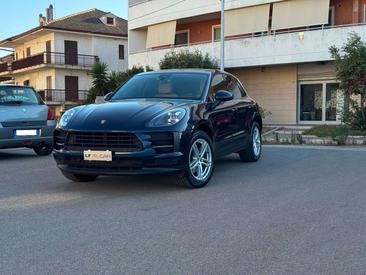 Porsche Macan Electrique Base — photo 4