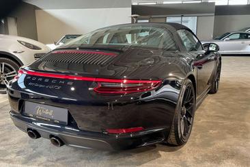 Porsche 991 II GTS — photo 9