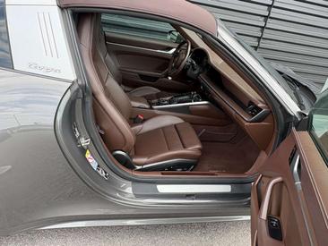 Porsche 992 I Targa 4 — photo 14