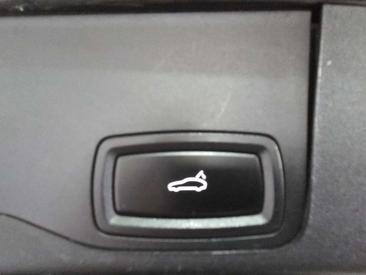 Porsche Taycan — photo 28