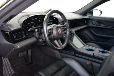 Porsche Taycan — photo 23