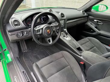 Porsche 718 Cayman GTS — photo 6