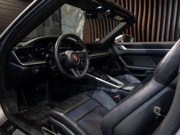 Porsche 992 I Carrera S — photo 9