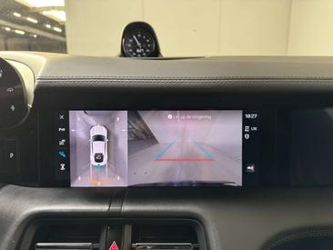 Porsche Taycan 4S — photo 17