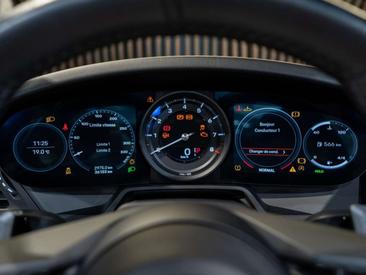 Porsche 992 I Carrera S — photo 24