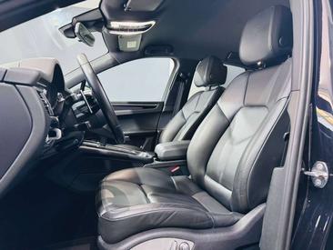 Porsche Macan Electrique S — photo 9