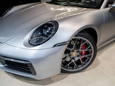 Porsche 992 I Carrera S — photo 40
