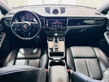 Porsche Macan Electrique S — photo 15