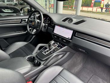 Porsche Cayenne III E-Hybrid — photo 8