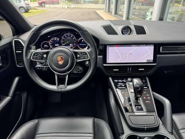 Porsche Cayenne III E-Hybrid — photo 9