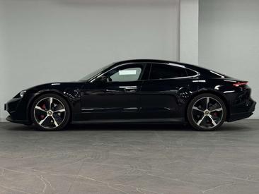 Porsche Taycan 4S — photo 14