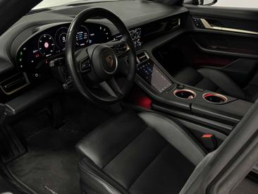 Porsche Taycan 4S — photo 21