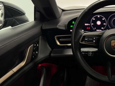 Porsche Taycan 4S — photo 32