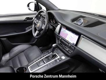Porsche Macan Electrique Turbo — photo 16