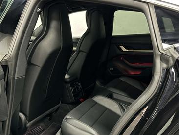 Porsche Taycan 4S — photo 48