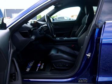 Porsche Taycan 4S — photo 12