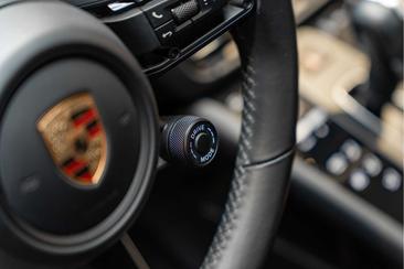 Porsche Macan T — photo 46