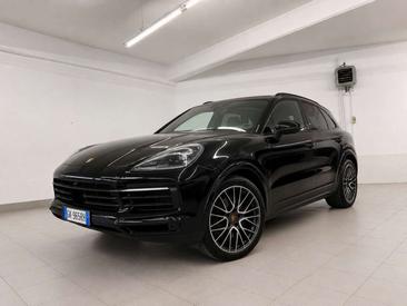 Porsche Cayenne III — photo 14