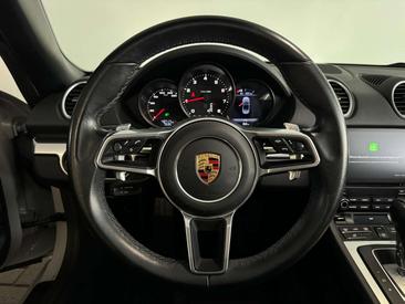 Porsche 718 Boxster T — photo 12