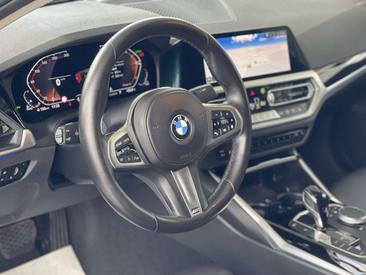 BMW Série 3 318d — photo 14