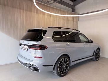 BMW X7 XDrive40d — photo 5