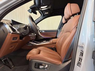 BMW X7 XDrive40d — photo 8