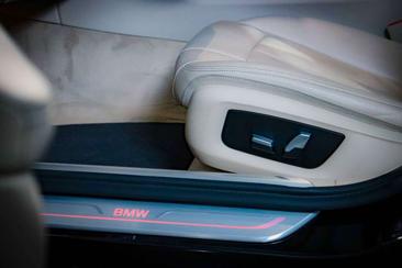 BMW Série 7 730d — photo 17