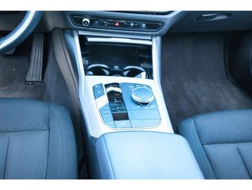 BMW Série 3 Touring Shadow Line 318d — photo 22
