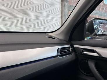BMW X1 XDrive25e — photo 35