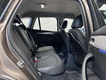BMW X1 XDrive25e — photo 36
