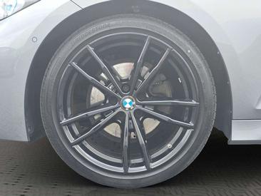 BMW Série 3 M Sport 320d — photo 26