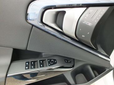 BMW X3 30e XDrive — photo 23