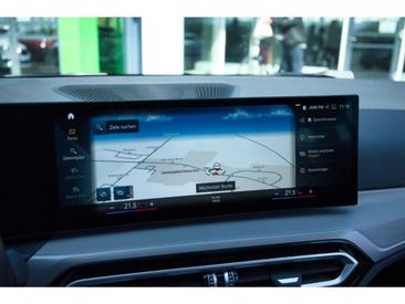 BMW Série 3 Touring Shadow Line 318d — photo 26