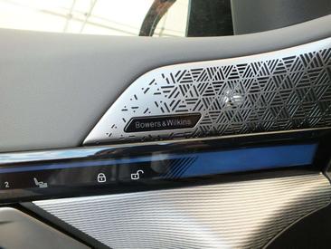 BMW I5 M60 XDrive — photo 19