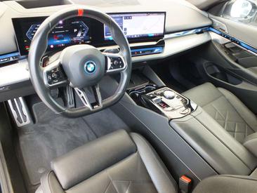BMW I5 M60 XDrive — photo 20