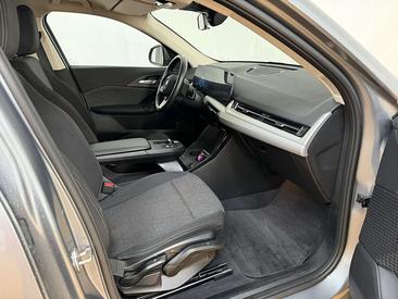 BMW IX2 XDrive30 — photo 7