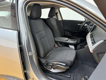 BMW IX2 XDrive30 — photo 10