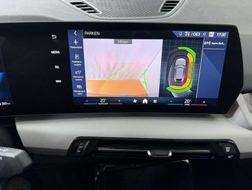 BMW IX2 XDrive30 — photo 13