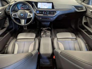 BMW 118 M Sport I — photo 8