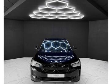 BMW iX3 — photo 8