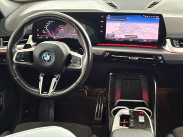 BMW X1 XDrive25e — photo 25