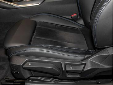 BMW M2 Coupe — photo 26