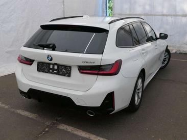 BMW Série 3 Touring M Sport 318d — photo 3