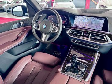 BMW X7 M Sport 40d — photo 4