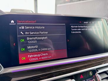 BMW X7 M Sport 40d — photo 16