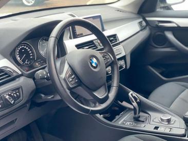 BMW X1 20d — photo 8